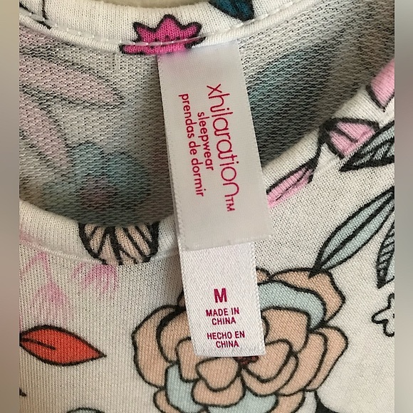 NWOT XHILARATION Floral Romper Sleepwear Loungewear PJs Size Medium - Picture 4 of 15